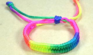 五彩绳编织方法 五彩绳编织方法